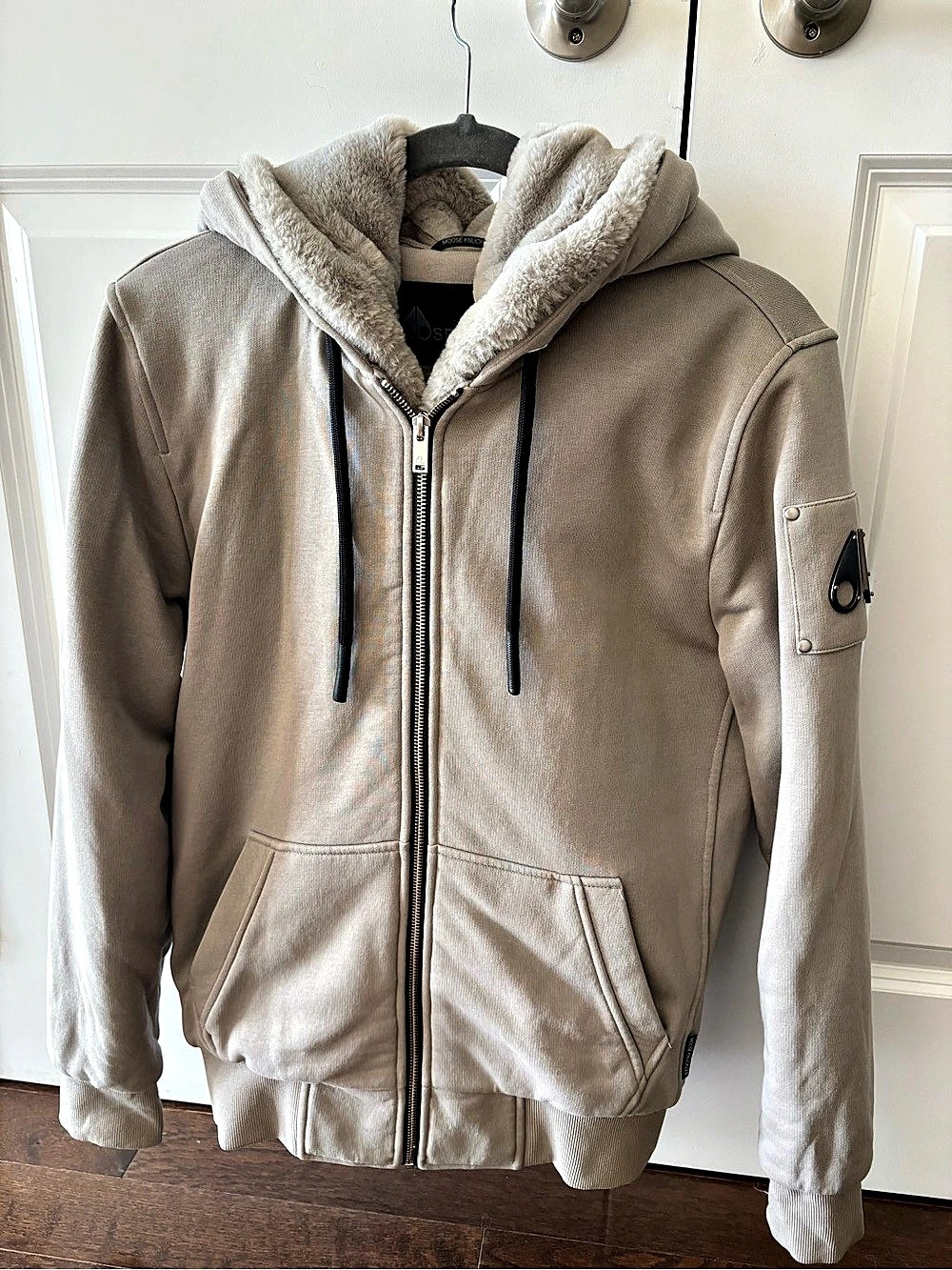 Moose Knuckles Classic Bunny Hoodie Faux Shearling Bomber Beige